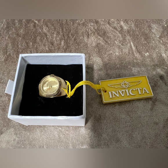 Invicta Jewelry - Invicta Gold Ring with Yellow Tag